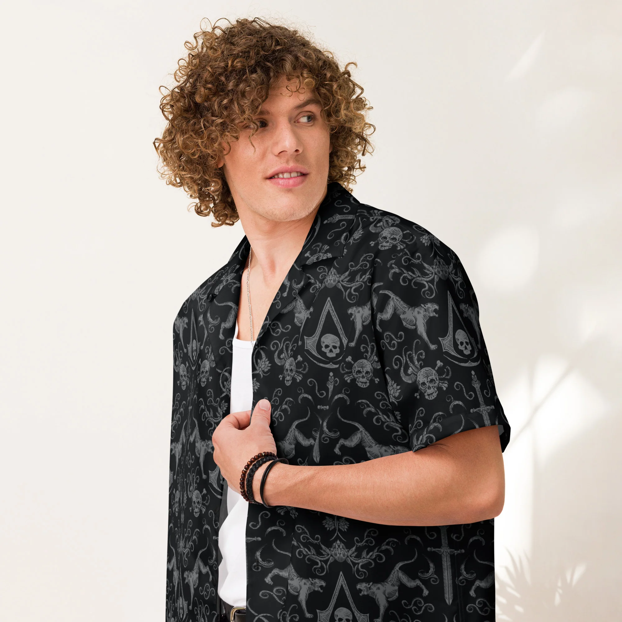 Assassin's Creed: Black Flag Resynced Button-Up Shirt - Image 3